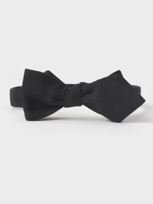 The Black Tux Neckwear*Black Linen Diamond Bow Tie