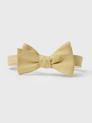 The Black Tux Neckwear*Butter Linen/Silk Bow Tie